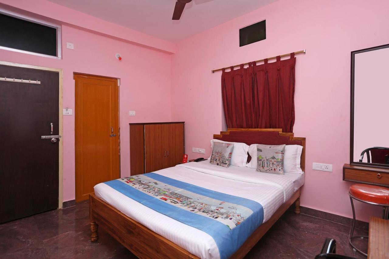 Oyo Hotel Balaram Palace Puri Luaran gambar