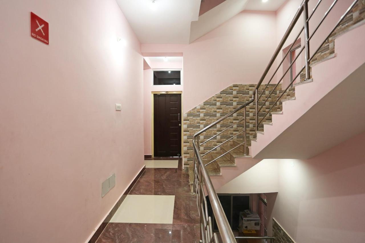 Oyo Hotel Balaram Palace Puri Luaran gambar