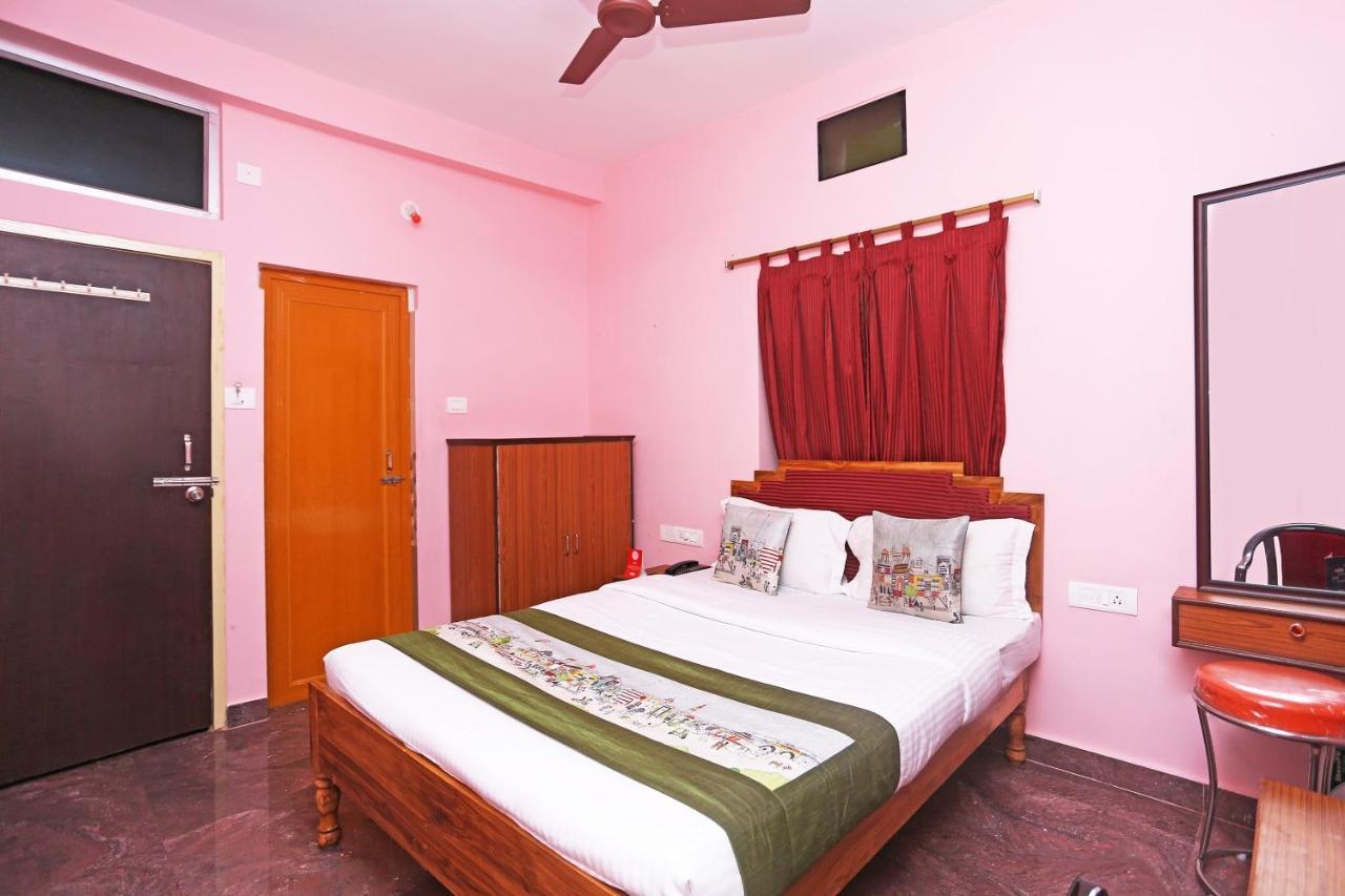Oyo Hotel Balaram Palace Puri Luaran gambar